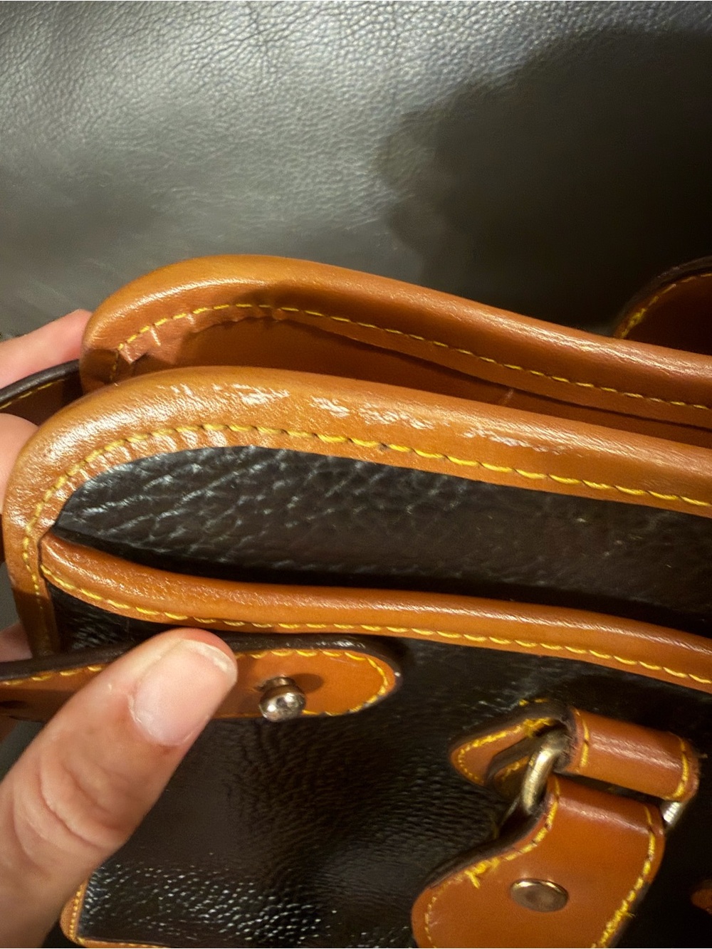 Vintage Dooney & Bourke Black and Tan Pebbled Leather Shoulder Tote - Picture 15 of 15